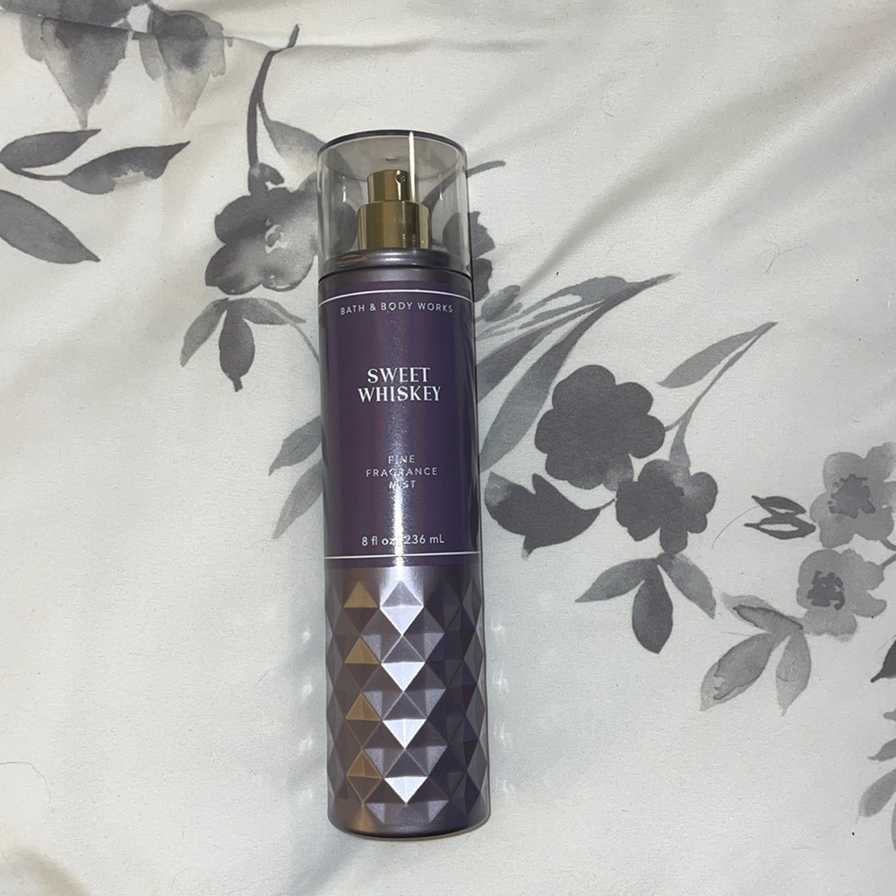 Bath and Body works Sweet Whiskey body mist